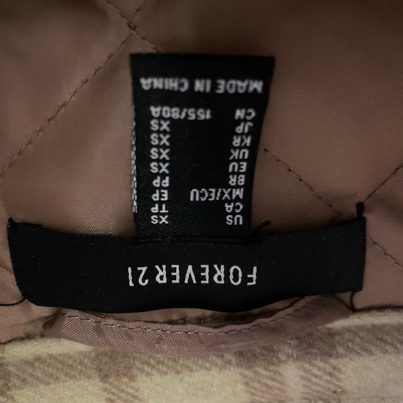 Forever 21, Button up Jacket, Size XS Worn 3 times Cream and Light brown color - Picture 3 of 5